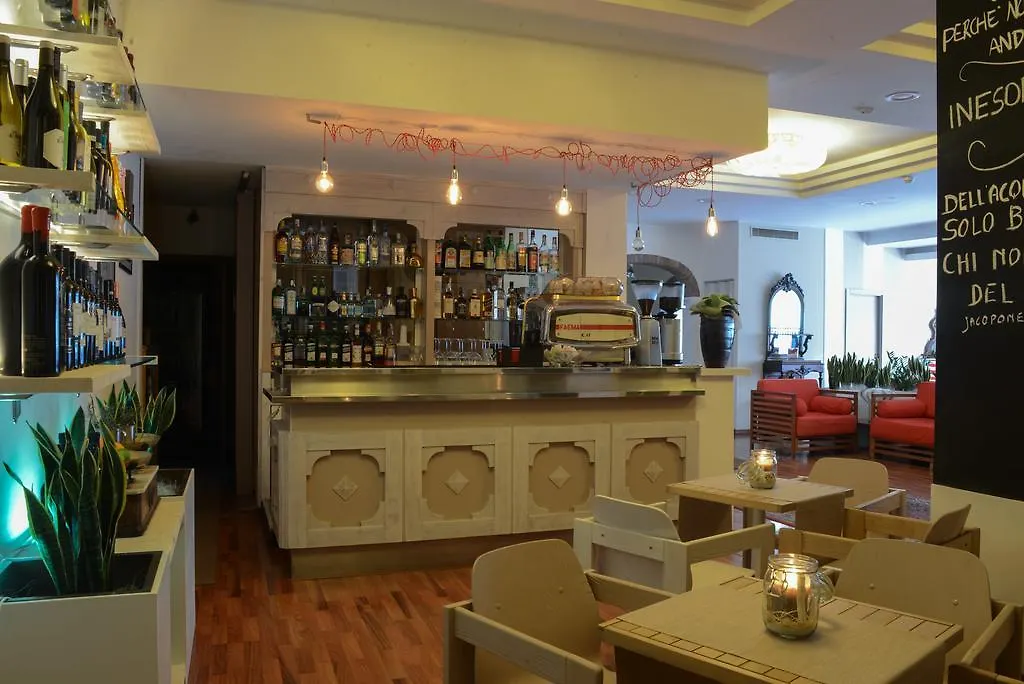 Hotel Vergilius Riccione
