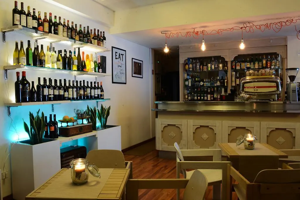 Hotel Vergilius Riccione 3*,