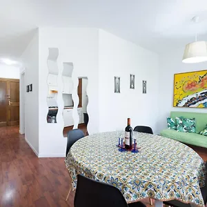  Appartamento loft8 Vista Mare, Elegante Italia